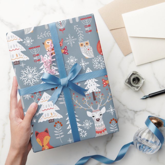 Papel De Regalo Navidades de animales boscosos escandinavos (Regalar)