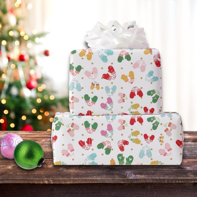 Papel De Regalo Navidades Mittens Red Green Gold Purpurina Pattern (Subido por el creador)