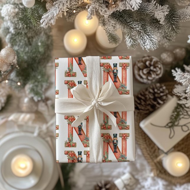 Papel De Regalo Navidades Nutcracker Letter N (Subido por el creador)