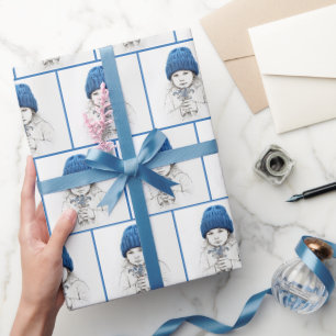 Papel De Regalo Niña con sombrero azul y flores de nomeolvides
