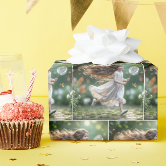 Papel De Regalo Niña persigue mariposas con la red (Fiesta de cumpleaños )