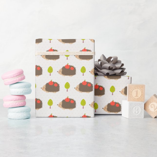 Papel De Regalo Niños Cute Hedgehog llevando manzanas sonriendo (Baby Shower)