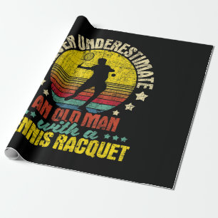 Papel De Regalo Nunca Subestimes a un Hombre Mayor - Raqueta de Te