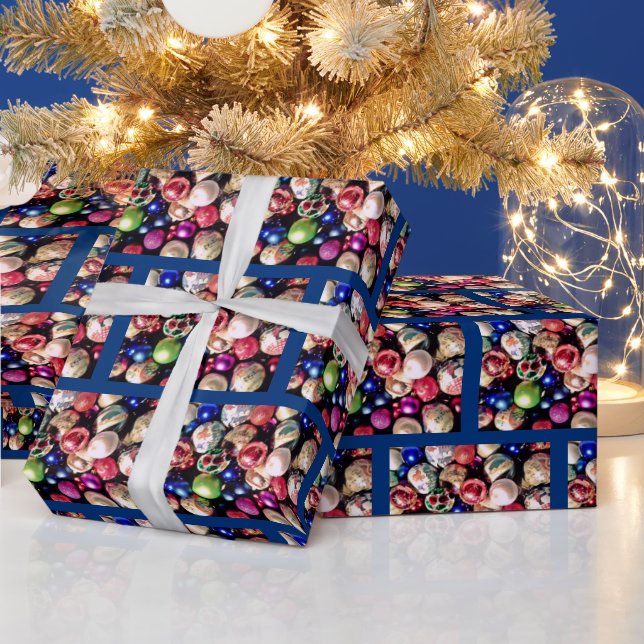 PAPEL DE REGALO ORNAMENTOS DE ÁRBOL DE NAVIDAD (Vacaciones)