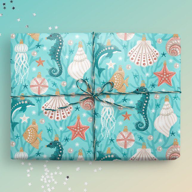 Papel De Regalo Ornamentos de Navidad costera (Coastal giftwrap mockup)