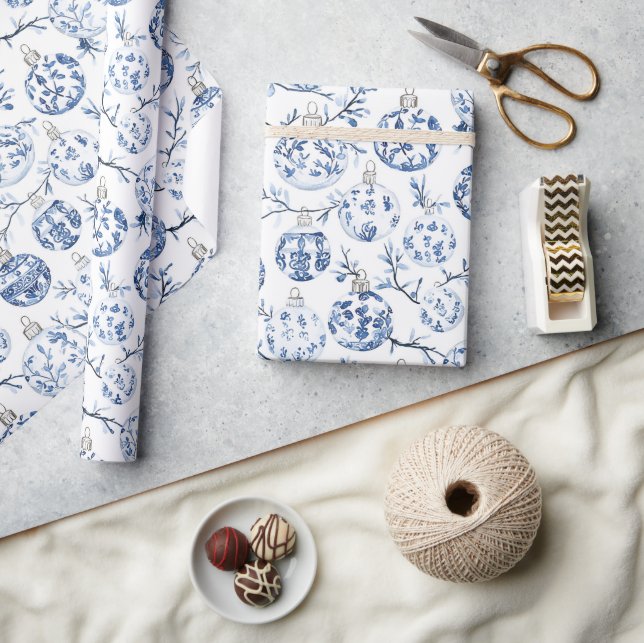 Papel De Regalo Ornamentos de Navidad Floral de Moda Blanca Azul (Artesanía)