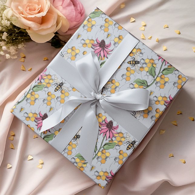 Papel De Regalo Pastel Blue Queen Bee, Honeycomb y Flores Exóticas (Elegant Hand-Drawn Buzzing Queen Bee, Honeycomb & Pink Exotic Flower Gift Wrap for Nature Lovers.)