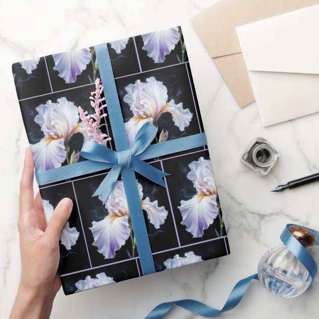 Papel De Regalo Pastel Purple Iris Blossom (Regalar)