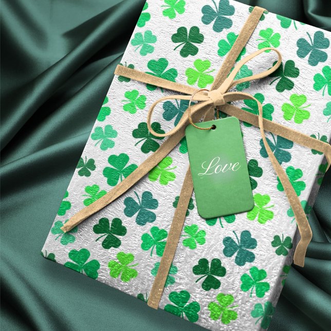 Papel De Regalo Pastel Verde 3 Lápiz de hojas Shamrock Boho Elegan (Subido por el creador)