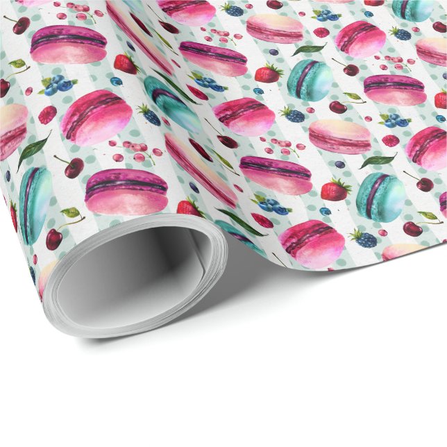 Papel De Regalo Pastelería Francesa Macarons Con Berries Y Puntos  (Esquina del rollo)