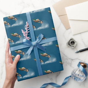 Papel De Regalo Pato Mallard volando sobre el agua