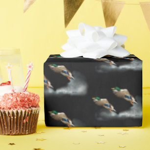 Papel De Regalo Pato Mallard volando sobre el agua