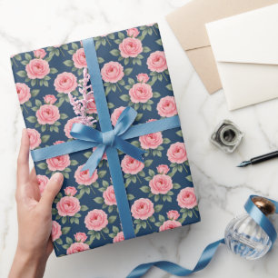 Papel De Regalo Patrón botánico de rosas rosadas exuberantes