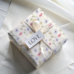 Papel De Regalo Patrón de acuarela de flor silvestre Pastel modern<br><div class="desc">Presentando un exquisito diseño de acuarela sin fisuras,  meticulosamente diseñado dentro del ámbito creativo de nuestro estudio. Delicadas flores silvestres dispuestas en un fascinante patrón sin fisuras,  lo que lo hace ideal para bodas,  aniversarios,  cumpleaños y más allá.</div>