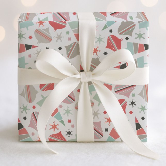 Papel De Regalo Patrón de árboles y ornamentos de Navidad de Moda  (Subido por el creador)