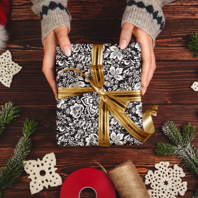 Papel De Regalo Patrón de damascos florales blancos y negros (Subido por el creador)