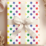 Papel De Regalo Patrón de Estrellas de Arcoíris<br><div class="desc">Envuelve tus regalos en una explosión de color y diversión con este papel de regalo caprichoso que presenta un vibrante arcoíris de estrellas. El patrón juguetón es perfecto para cumpleaños, baby showers o cualquier celebración que requiera un toque de magia. Hecho con papel de alta calidad, este papel de regalo...</div>
