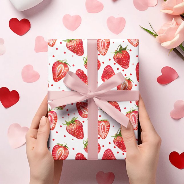 Papel De Regalo patrón de fresas y puntos (Subido por el creador)