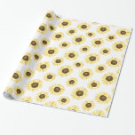 Papel De Regalo Patrón de girasoles amarillos<br><div class="desc">Añada un acento alegre y alegre a su regalo con este papel de envolver floral. Este papel de envoltura floral presenta un patrón de girasoles amarillos. Perfecto para eventos de verano y primavera.</div>