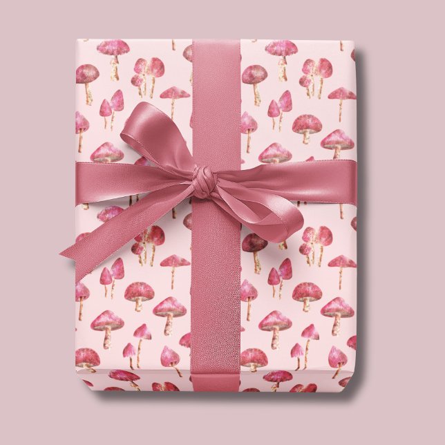 Papel De Regalo Patrón de hongo rosa (Pink mushroom wrapping paper. Woodland mushrooms on pale pink background.)