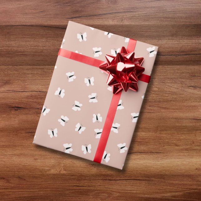 Papel De Regalo Patrón de mariposa dibujado a mano en rosa (Subido por el creador)