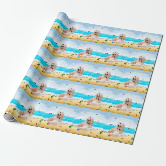 Papel De Regalo Perro hacinado afgano en la playa (Desenrollado)
