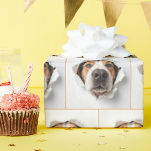 Papel De Regalo Perro hebiondo mirando a través de un agujero de p
