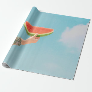 Papel De Regalo Persona sosteniendo sandía en rodajas