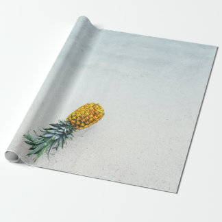 Papel De Regalo Piña en la orilla del mar