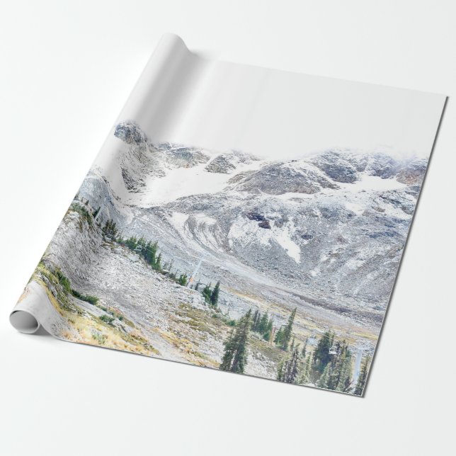 PAPEL DE REGALO PINOS CERCA DE LA MONTAÑA CUBIERTOS DE NIEVE (Desenrollado)