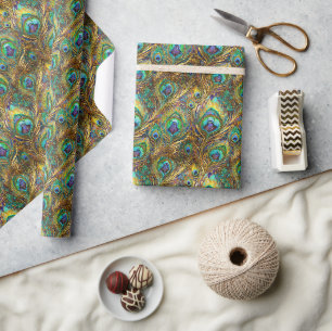 Papel De Regalo Plumas de pavo real vibrantes sobre oro