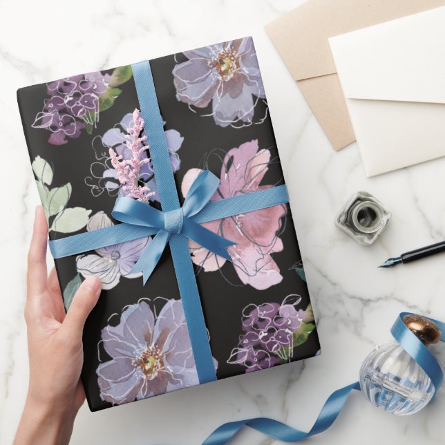 Papel De Regalo Púrpura rosa Petales fondo negro (Regalar)