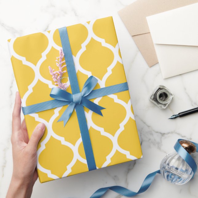 Papel De Regalo Quatrefoil marroquí amarillo y blanco (Regalar)