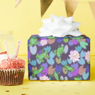 Papel De Regalo Ranas verdes caprichosas y almohadillas Lily sobre