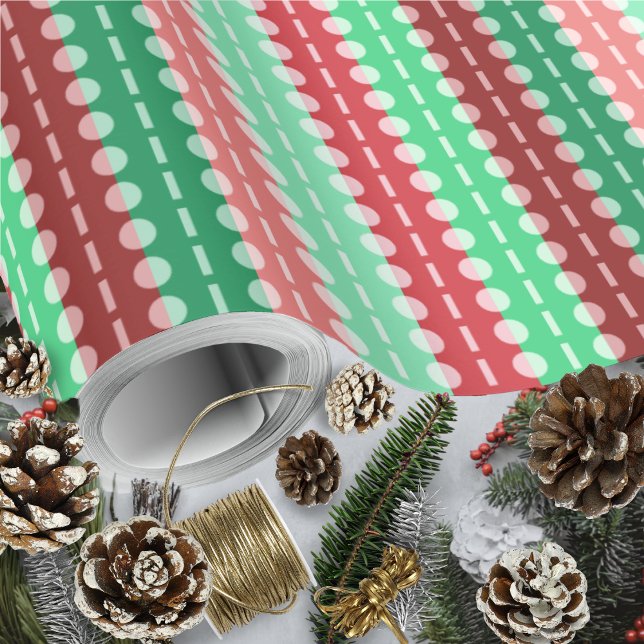 Papel De Regalo Rayas de plomo - Navidades - Rosa rojo verde (Pleated Stripes - Christmas - Green Red Pink Wrapping Paper Rolls by Leapfroglisics Shop)