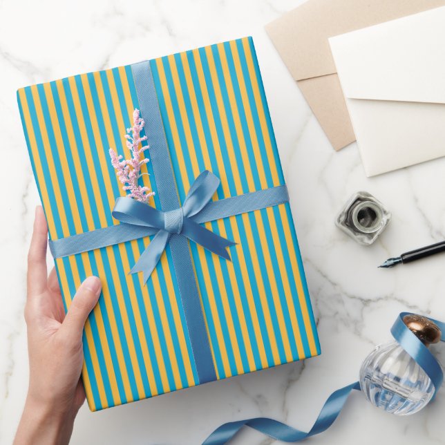 Papel De Regalo Rayas estrechas bebes azules y amarillas (Regalar)