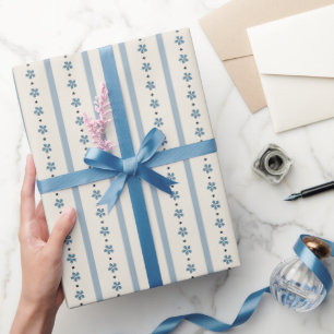 Papel De Regalo Rayas y Flores Azules y Crema