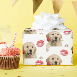 Papel De Regalo recuperador dorado con rosa y besos