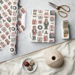 Papel De Regalo Regalos de Pink con Cascanueces Navideño