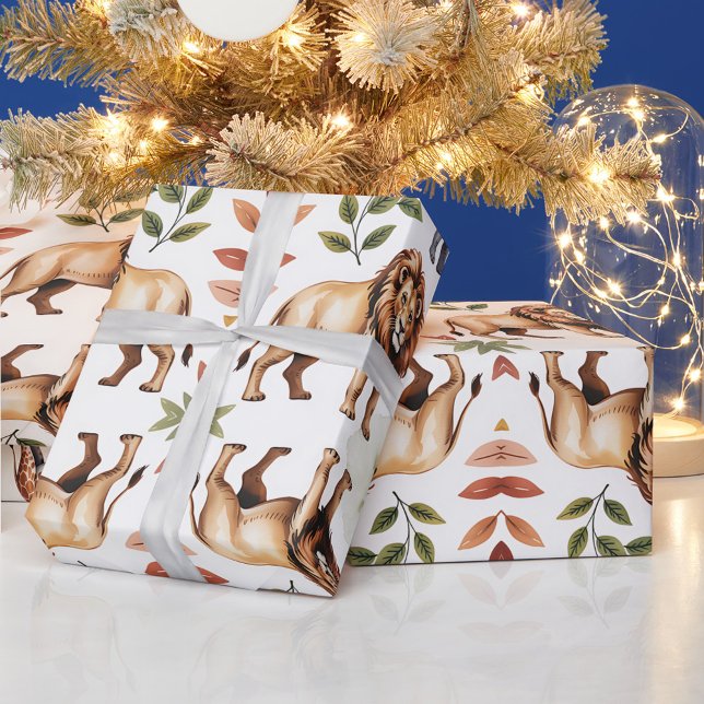 Papel De Regalo Repeating pattern of lions, giraffes, and elephant (Subido por el creador)