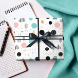 Papel De Regalo Resumen geométrico retro Pat#1 ID rosa Verde azula<br><div class="desc">Admire el encanto del estilo moderno de mediados de siglo con este diseño abstracto geométrico inspirado en Memphis. Este patrón de envoltura de regalo, con un suave té, formas rosadas y negras sobre un fondo blanco nítido, captura la estética audaz y refinada del movimiento de diseño icónico. Las formas geométricas...</div>
