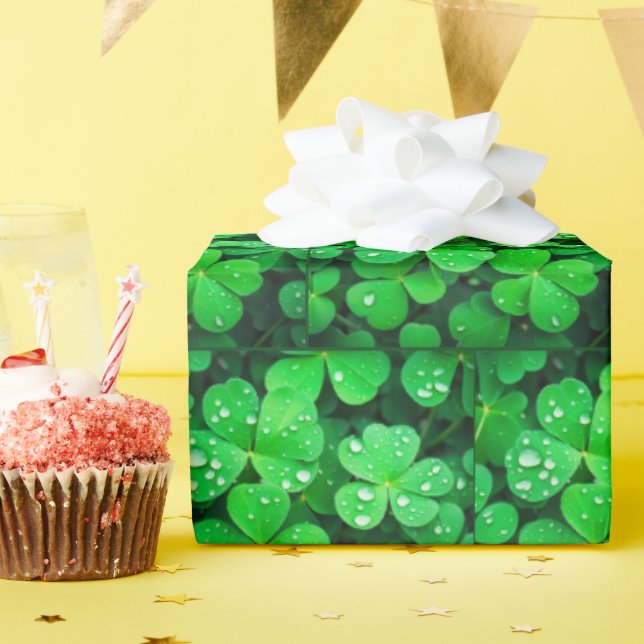 Papel De Regalo Ropa de cuatro hojas de la buena suerte de Irlanda (Fiesta de cumpleaños )