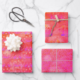 Papel de regalo rosa morado amado Romanos 5:8 Hoja