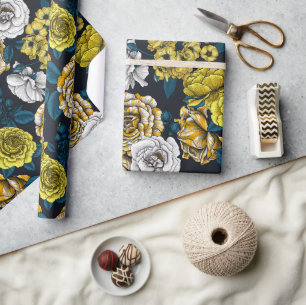 Papel De Regalo Rosas amarillos, blancos y bicolor con hojas azule