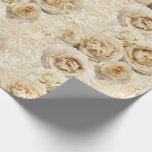 Papel De Regalo Rosas Beige-Heirloom con Damasco<br><div class="desc">Un elegante diseño floral con rosas neutros de color beige sobre un fondo de damasco cubre este papel de envoltura.  Perfecto para Bodas u otras ocasiones especiales.</div>
