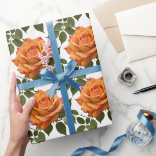 Papel De Regalo Rosas naranjas brillantes con hojas verdes