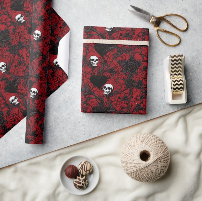 Papel De Regalo Rosas Negras Góticas y Calaveras (Artesanía)