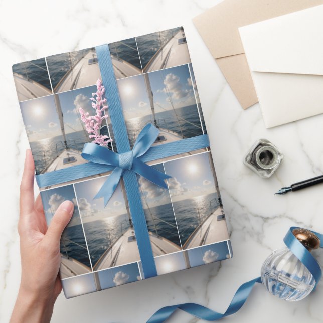 Papel De Regalo Sailboat On Calm Ocean Water (Regalar)