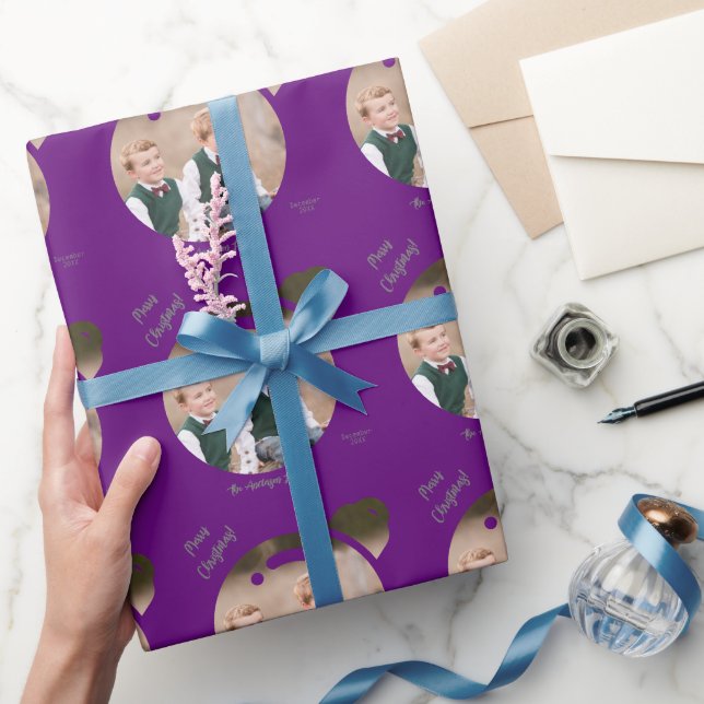 Papel De Regalo Subir tu imagen a un Navidad Bauble Purple (Regalar)