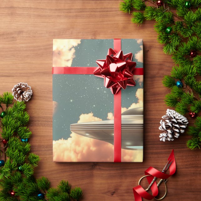 Papel De Regalo Surreal UFO Above Mountain Lake with Planets (Regalo de vacaciones)